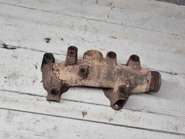 EXHAUST ELBOW REAR 51081016316 02 min