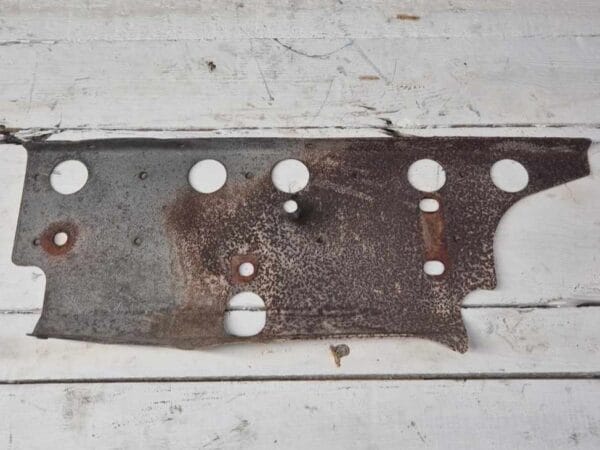 HEAT PROTECTION PLATE MAN 2004 2012 51081205276 01 min