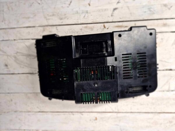 INSTRUMENT CLUSTER MAN TGA 81272026158 2006 02