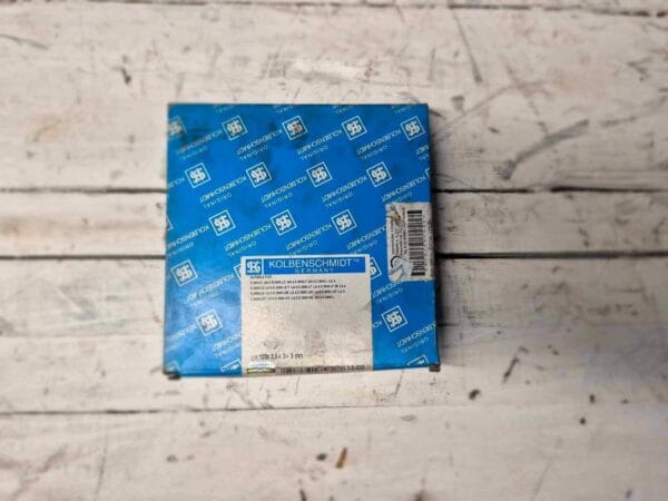 PISTON RING KIT MAN D2840 3.5T35 02 rotated 1