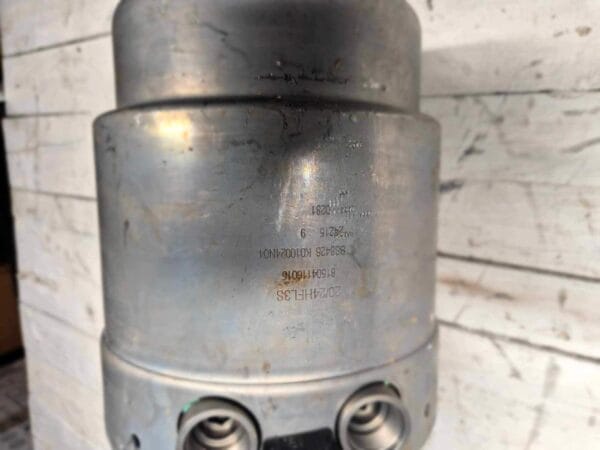 SPRING BRAKE CYLINDER MAN 81504116015 2018 02 rotated 1
