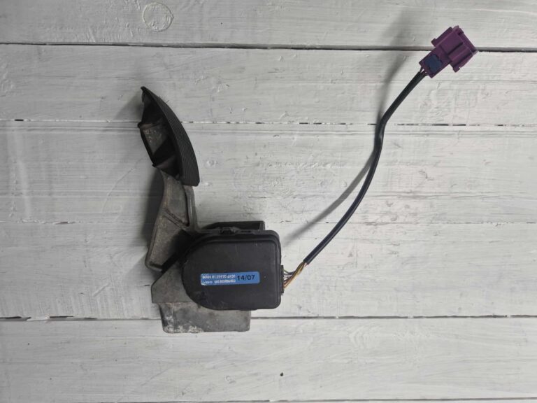 ACCELERATOR PEDAL MAN 81259706100