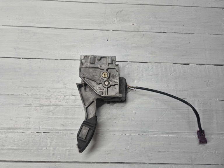 ACCELERATOR PEDAL MAN 81259706100