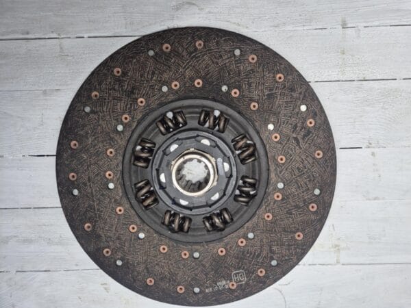 cluch disk man 1878003657 250107 hammer 01