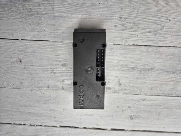 control panel switches buttons iveco 9487795 02