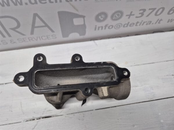 coolant housing cover man euro 2676 d2066 51063030095 02