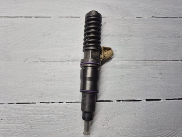 delphi injector volvo 20440388 01