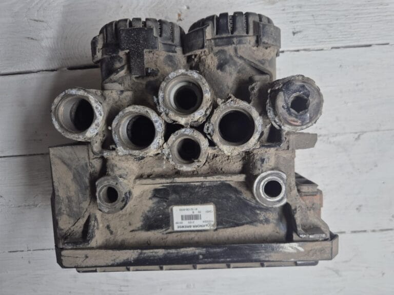 MAN TGX EURO5 EBS MODULATOR REAR 81251066050