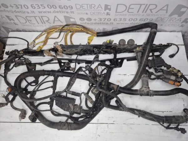 ENGINE CABLE HARNESS FOR TGX D2066LF41