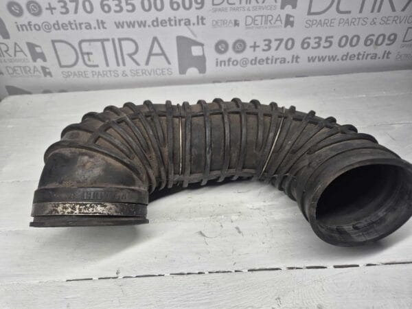 INTAKE HOSE RENAULT MAGNUM 5010491105