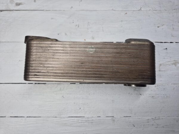 man d2676lf51 oil cooler 51056017181 02