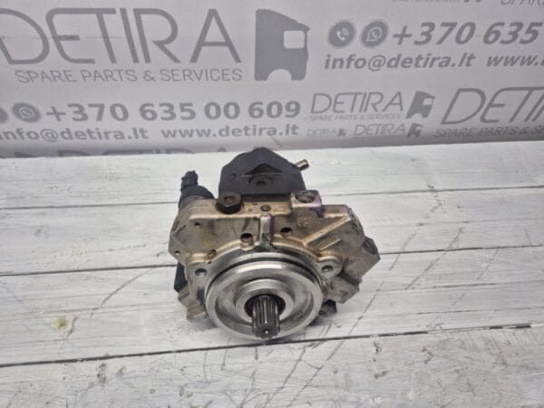 man tgx fuel pump 51111037799 02
