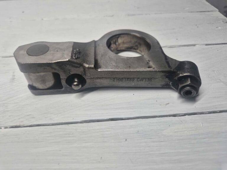 ROCKER ARM VOLVO 21081489