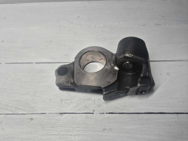 ROCKER ARM VOLVO 21316076