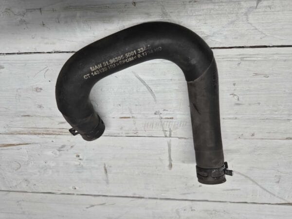 shaped hose man tgx 51963055001 01