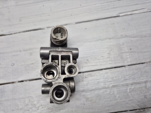 solenoid valve man tgx euro6 51259020131 03 e1752755099736