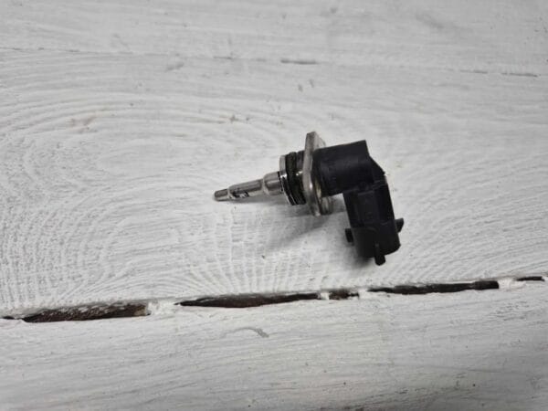 egr temperature sensor tgx 51274210272