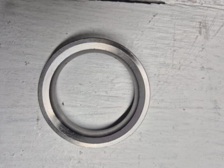 VALVE SEAT RING VOR VOLVO D13 ENGINES 20561997