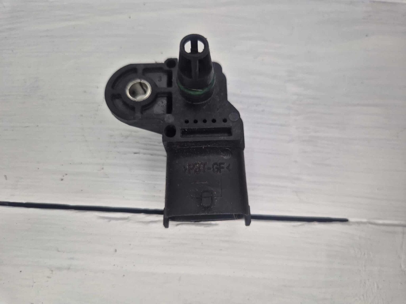 AIR PRESSURE SENSOR MAN 0281002576