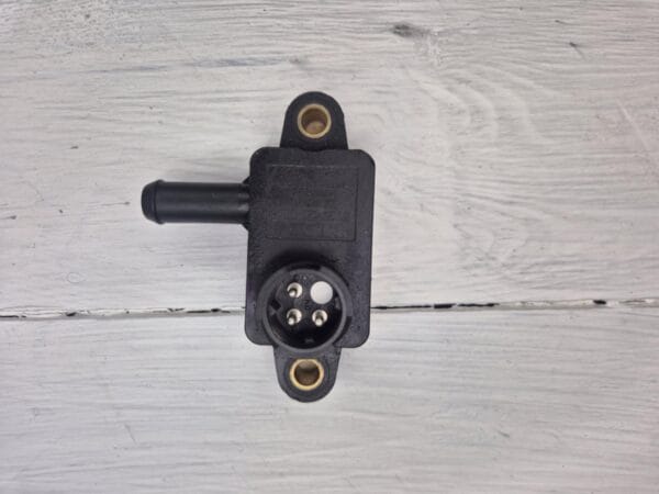 MAN TGX EXHAUST PRESSURE SENSOR 81274210248-01