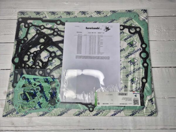 GEARBOX GASKET KIT 1315298001