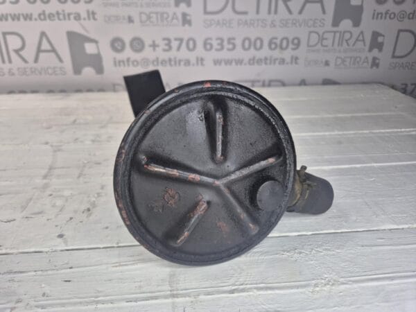 man f2000 engine breath pipe 51018023017 02