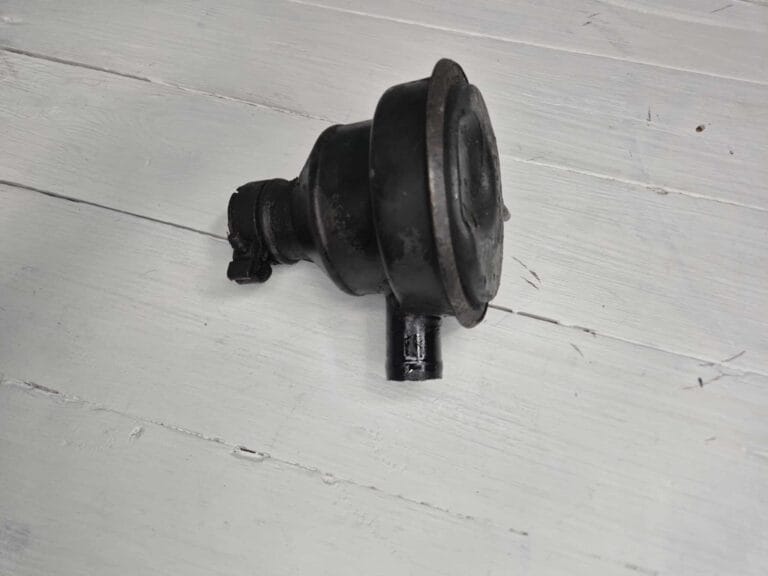 OIL BREATHER MERCEDES BENZ 0000183935
