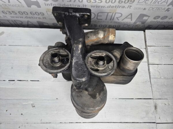 oil filter housing renault 5010438156 04 |