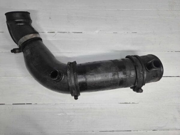 TURBOCHARGER INTAKE PIPE MERCEDES BENZ 3660982501