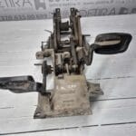 PEDAL ASSEMBLY RENAULT 5600201576