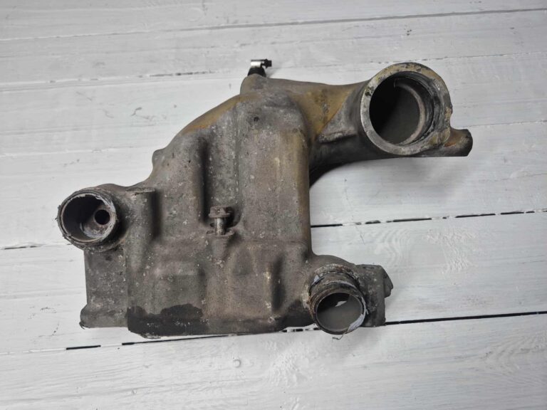 THERMOSTAT HOUSING MAN 51064043071