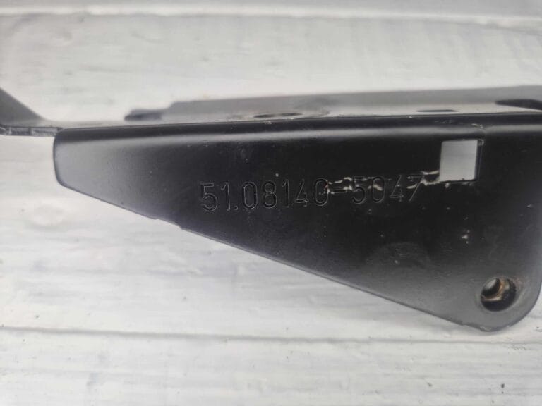 BRACKET MAN 51081405047