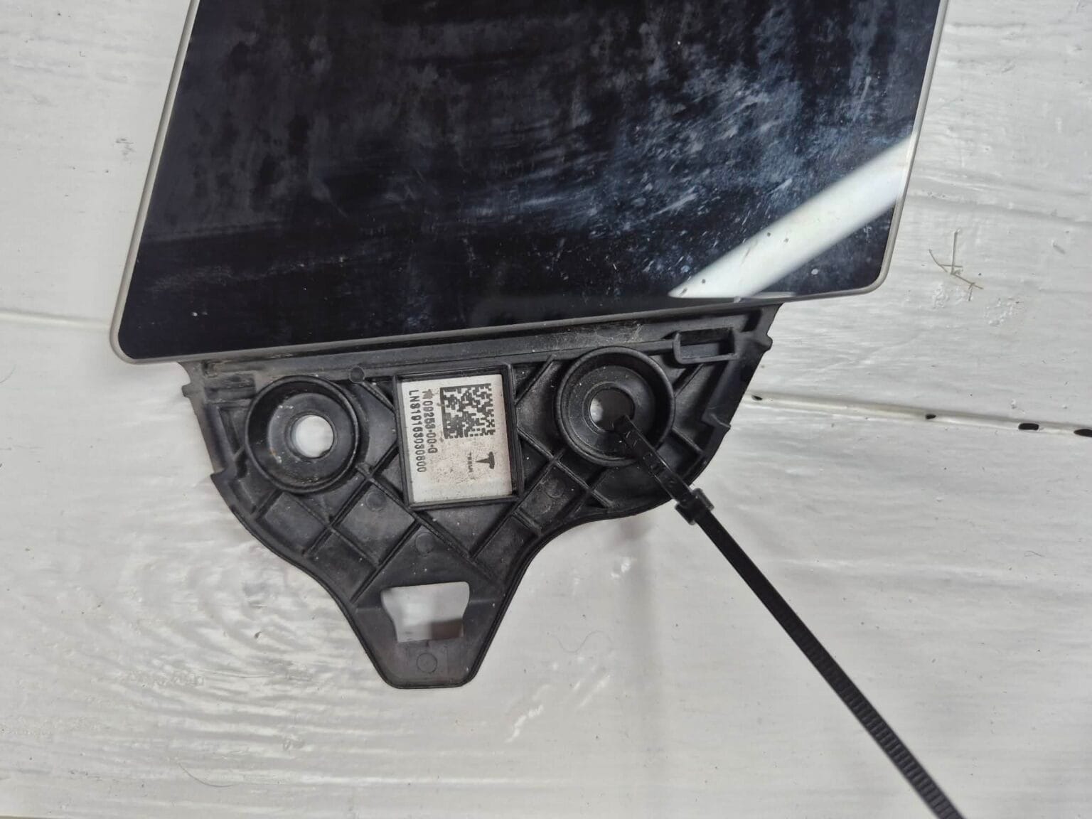 B-PILLAR COVER LEFT SIDE TESLA MODEL 3 1089773E