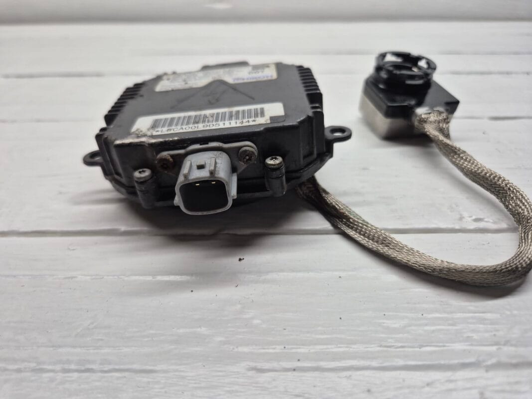 XENON CONTROL UNIT NZMIC111LBCA000 02 |