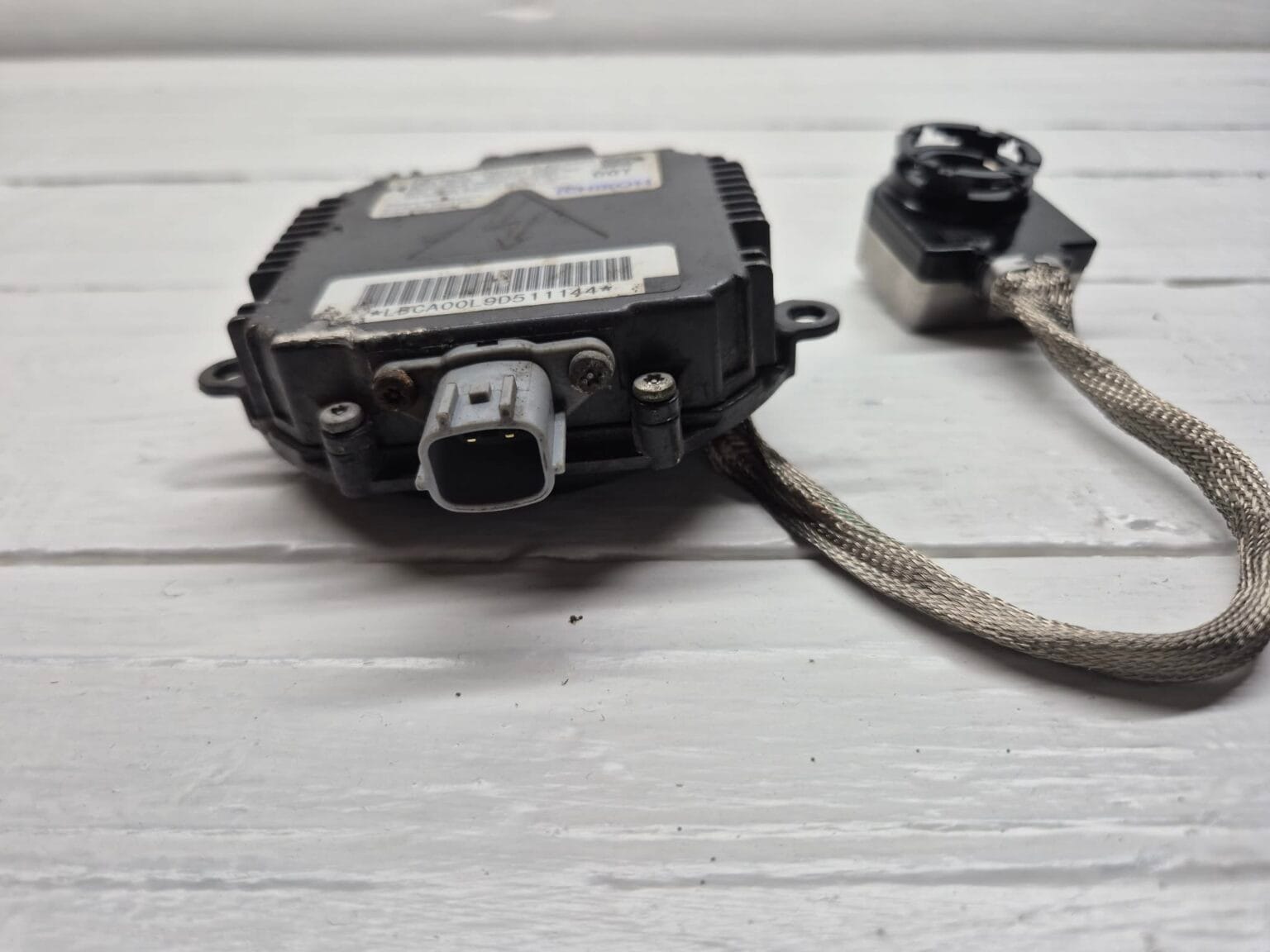 XENON CONTROL UNIT NZMIC111LBCA000 02 |