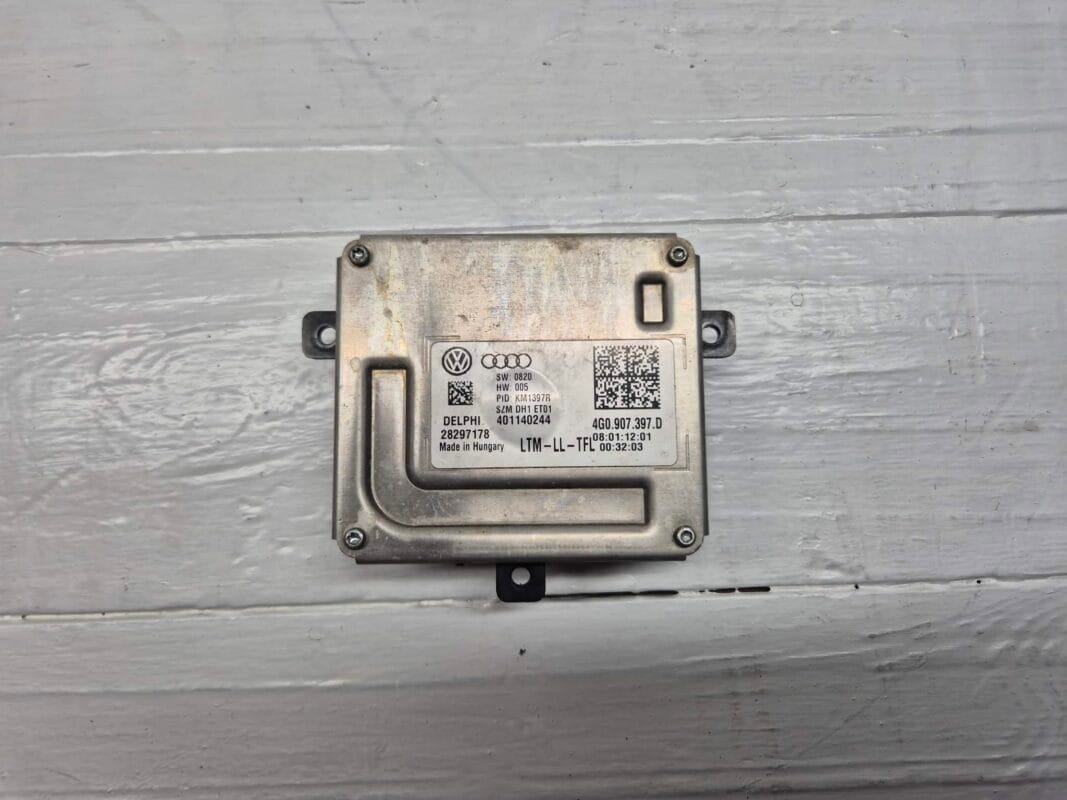 XENON HEADLIGHT BALLAST MODULE AUDI VW 401140244 28297178 4G0907397D |