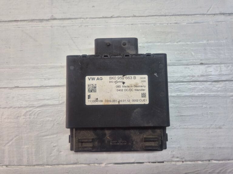 AUDI A5 VOLTAGE CONVERTER 8K0959663B