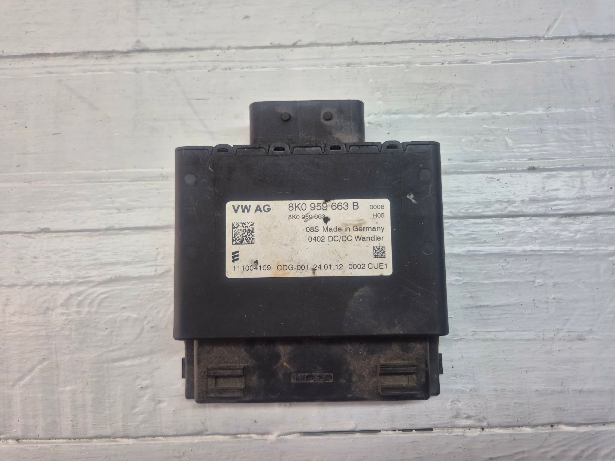 Audi-A5-Voltage-Module-8K0959663B-01 AUDI A5 VOLTAGE CONVERTER 8K0959663B