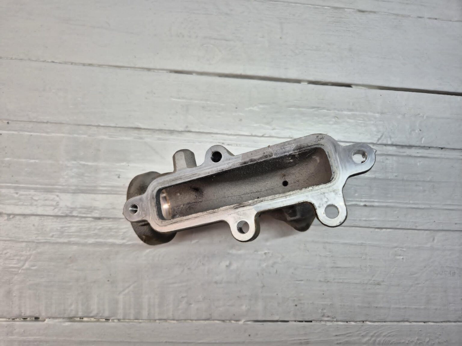 COOLING SYSTEM PIPE TGX