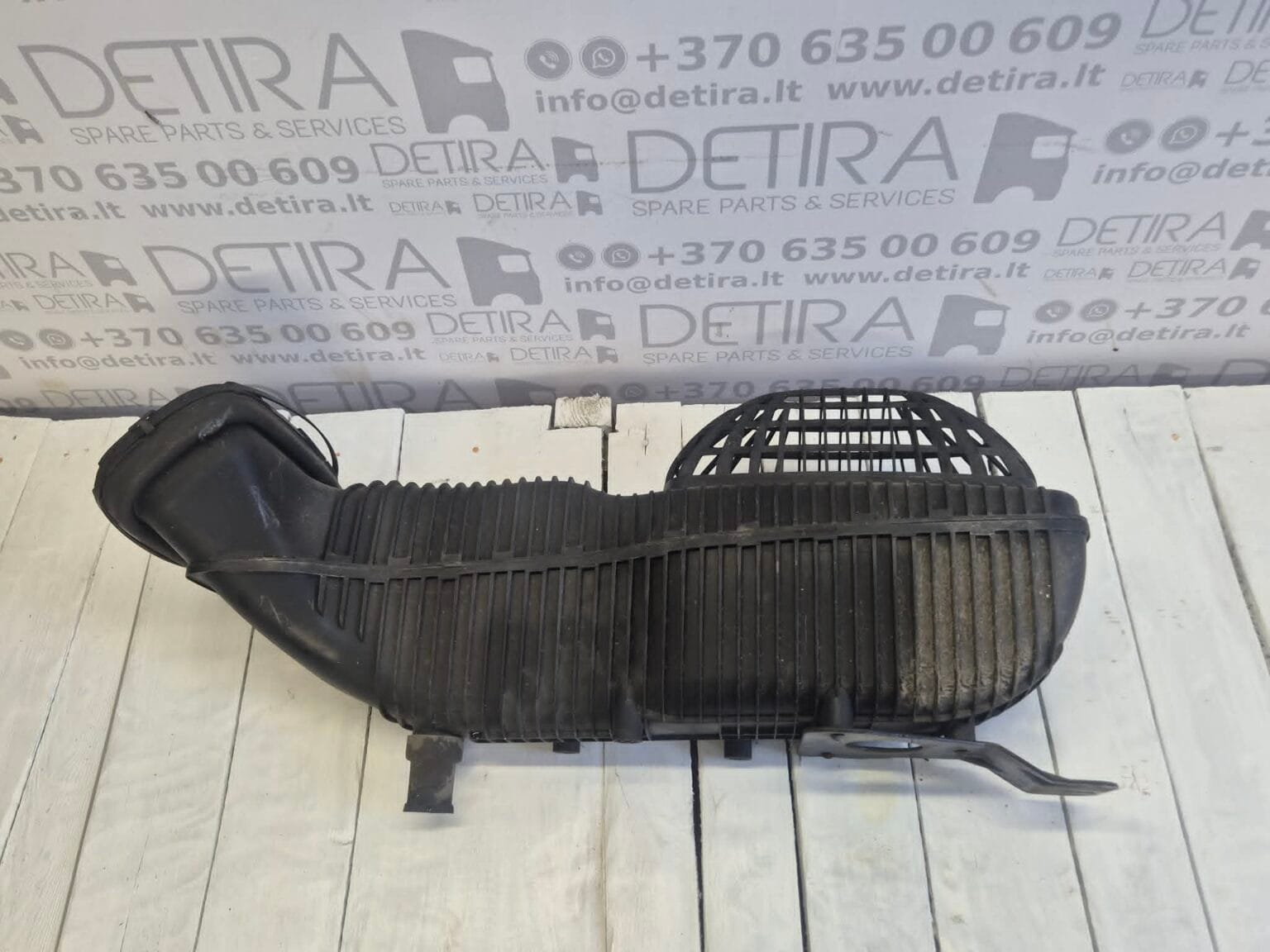AIR INTAKE DUCT TGX EURO6