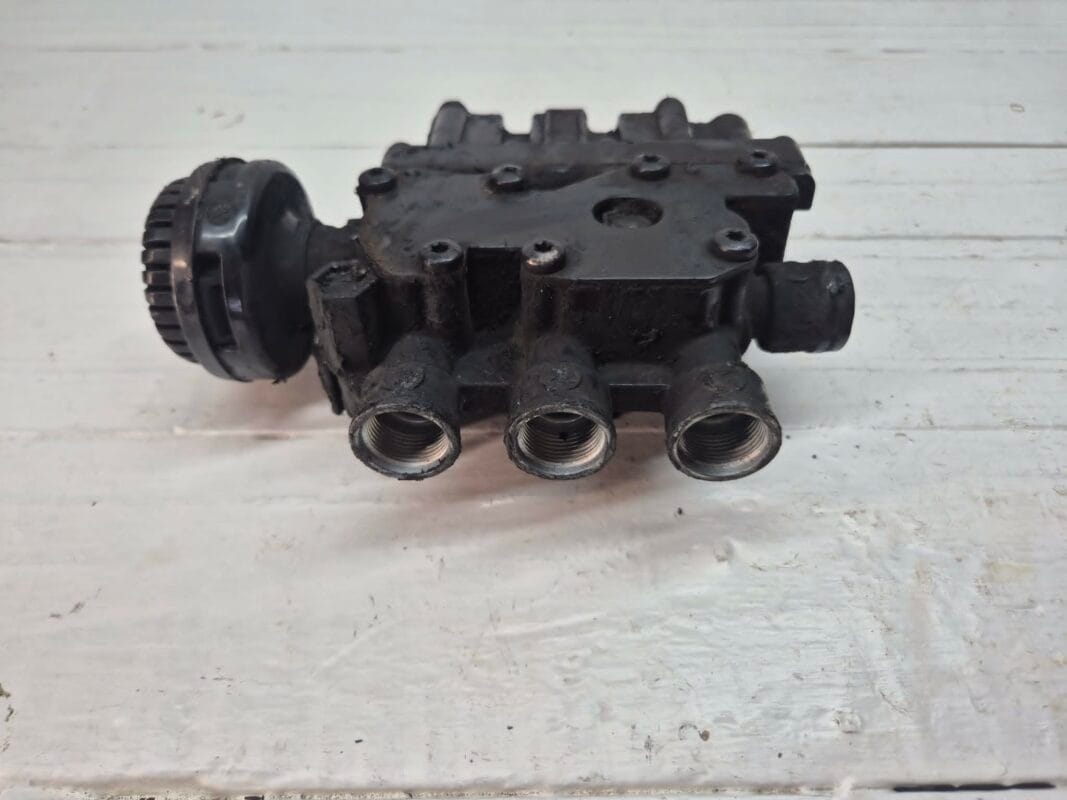 ECAS VALVE