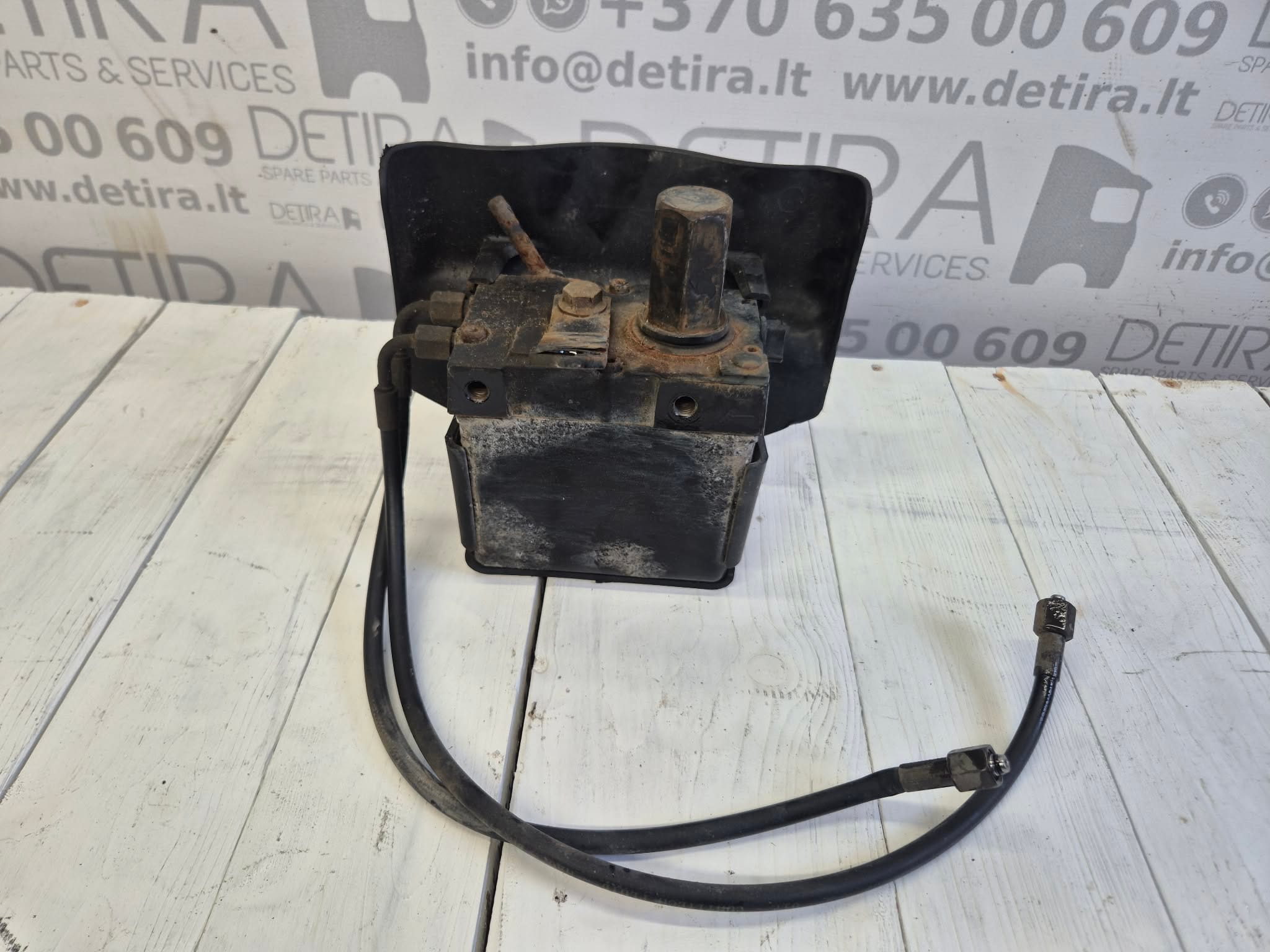 MAN-TGX-CAB-LIFTING-PUMP-81417236130-01 MAN TGX CAB LIFTING PUMP