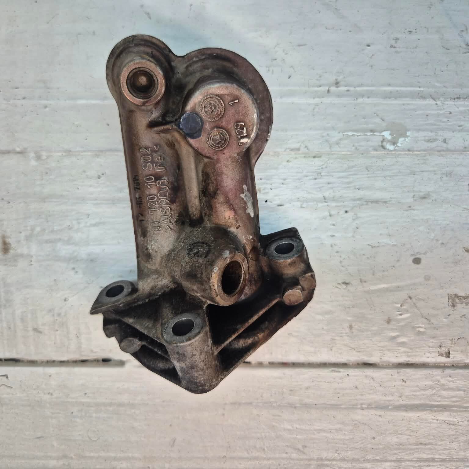 OIL SYSTEM FLANGE MAN TGX