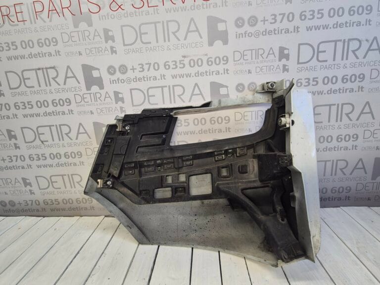 FOG LAMP COVER