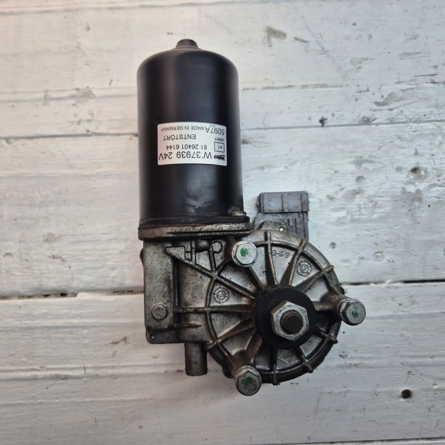 MAN TGX WIPER MOTOR