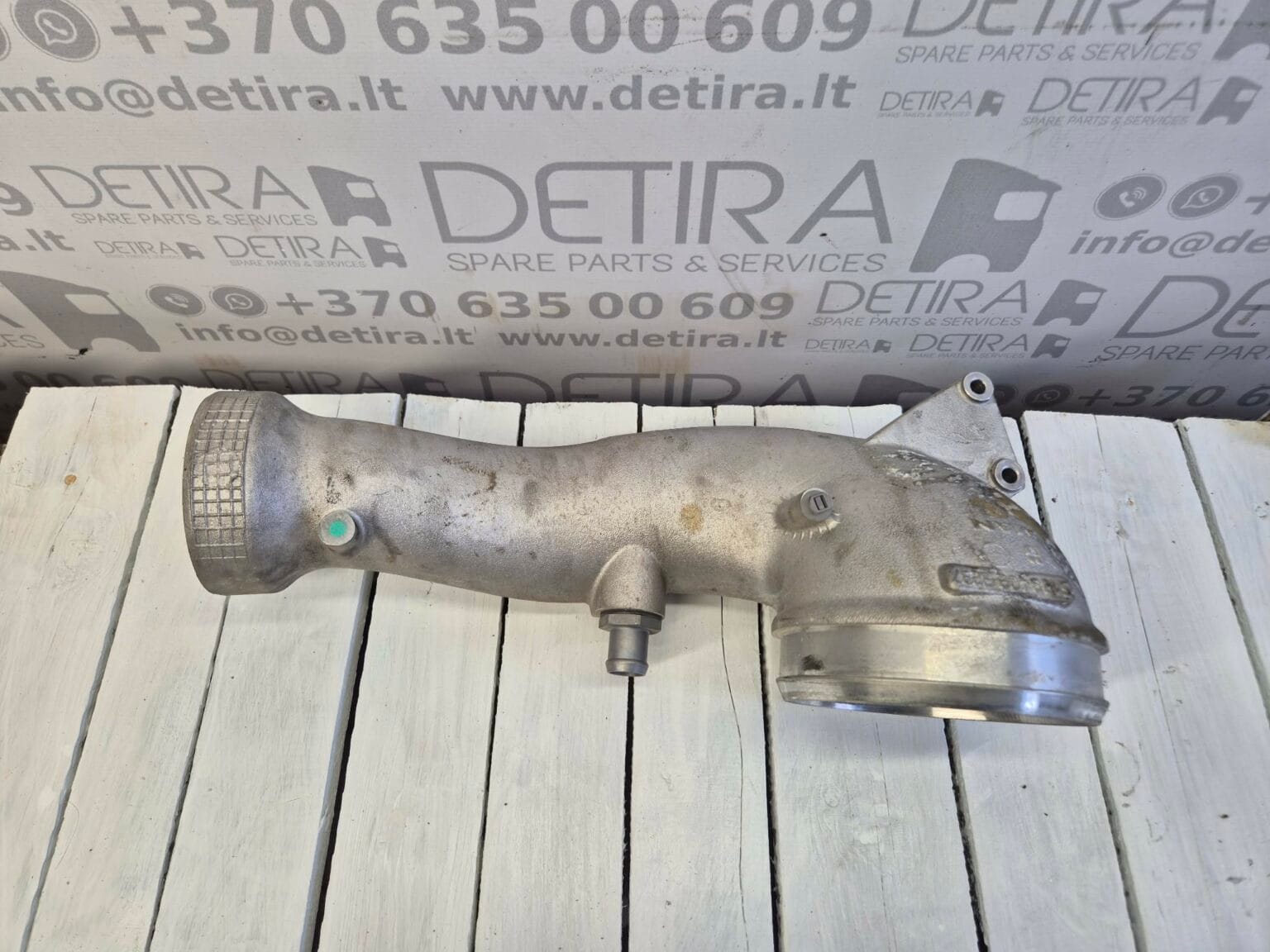 MAN INTAKE PIPE
