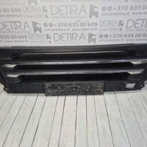 MAN TGX EURO 6 BUMPER MIDDLE PART..