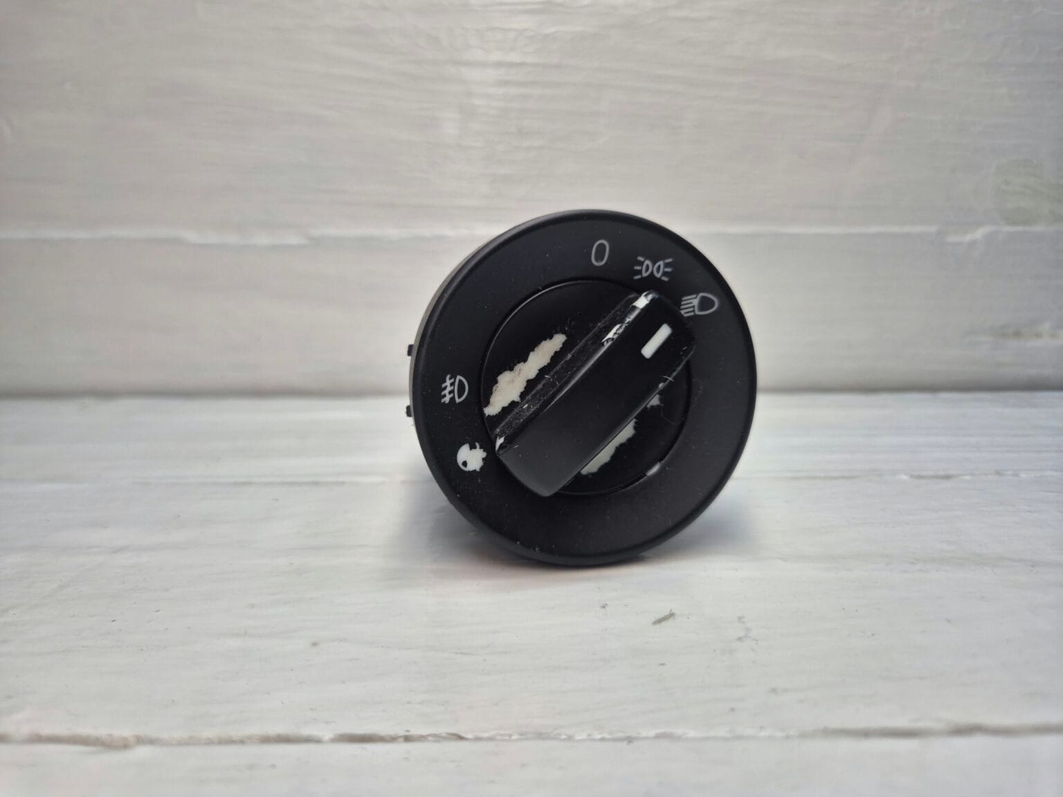 LIGHT SWITCH MAN TGX 81255056877