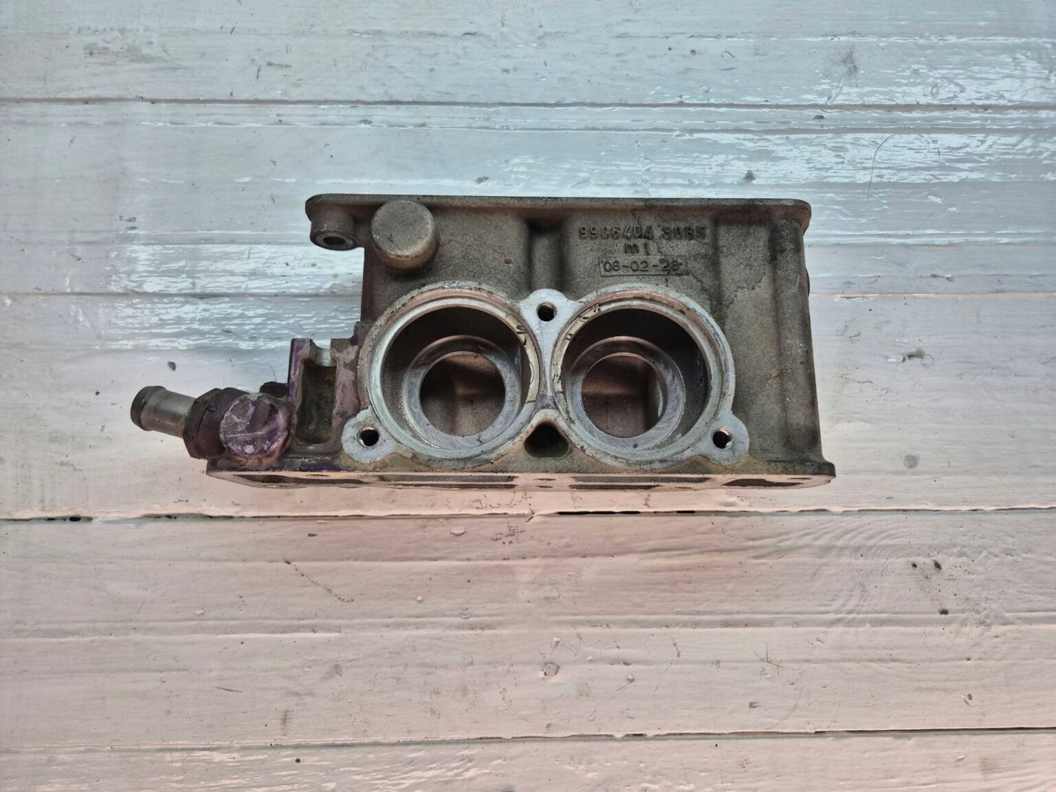 MAN THERMOSTAT HOUSING