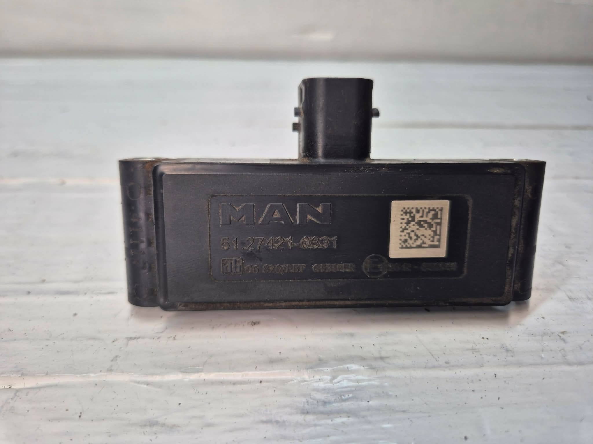 man-exhoust-sensor-51274210331-01 man tgx exhoust sensor